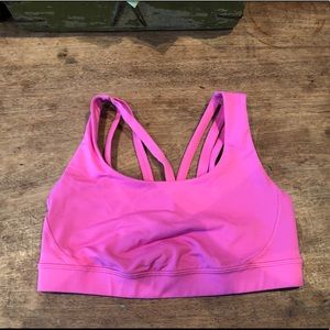 Lululemon sports bra